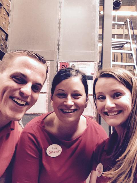 Linsey1210's tweet photo. No pulls, no stray, zone on point, red card stretch goal met &amp; all Easter on the floor #hoppyeasterinhutch http://t.co/QuFRKgTWcL