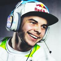 MCUDirect's tweet image. BREAKING: OpTic NaDeSHot temporarily retires from Call of Duty eSports as a player. itsallviral.com/optic-nadeshot…