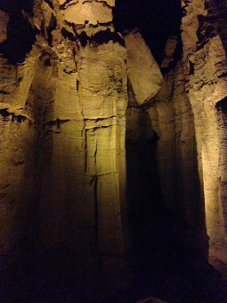 TakingPhoto's tweet image. Mammoth Cave.