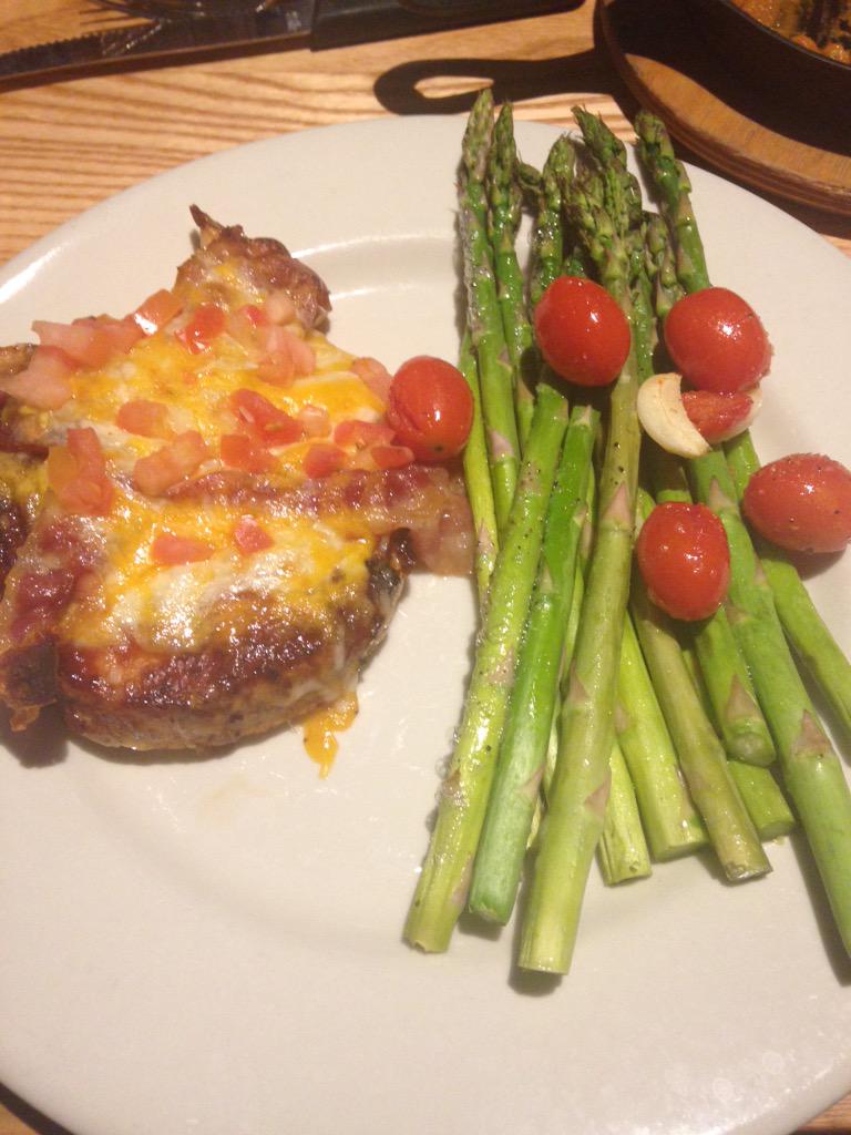 Spacetime444's tweet image. Yummy😍