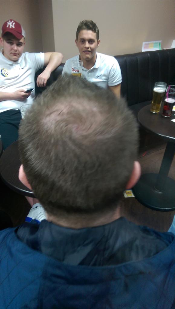 del_anthony's tweet photo. @markwil147 can u guess who I seen in club tonight. http://t.co/hSuAXZNbAT