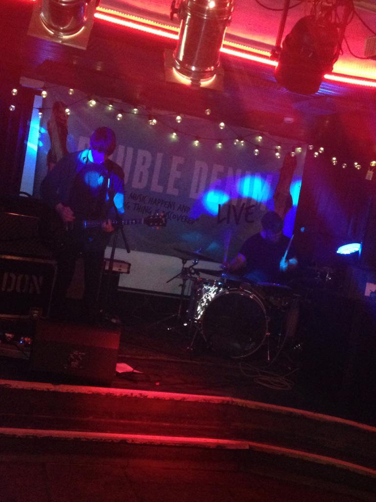 Loving <a href="/5DaysofNovember/">5 Days of November</a> #DDLive @leedsmusicscene