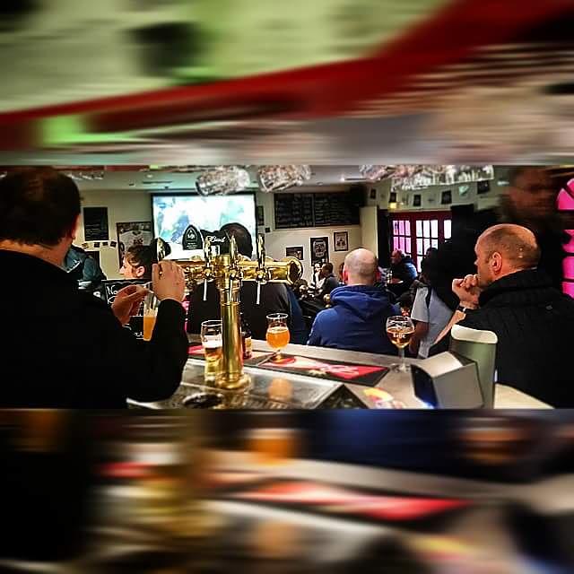 RedHarpPub's tweet photo. @JulienPierre4 merci on a tous passé une super soiree grace a vous... champions;) http://t.co/PiuNg9Zi4E