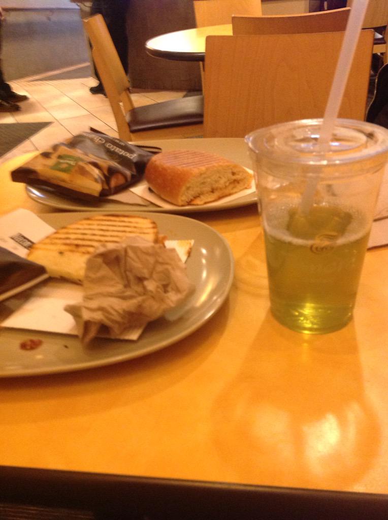 ObsessedBallet's tweet image. Paneraaa😍😍 I'm about to leave rn