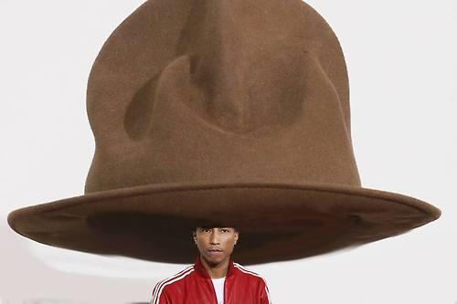 Happy Birthday to the only man who can pull off big hats! Listen to Pharrell Williams HERE:  