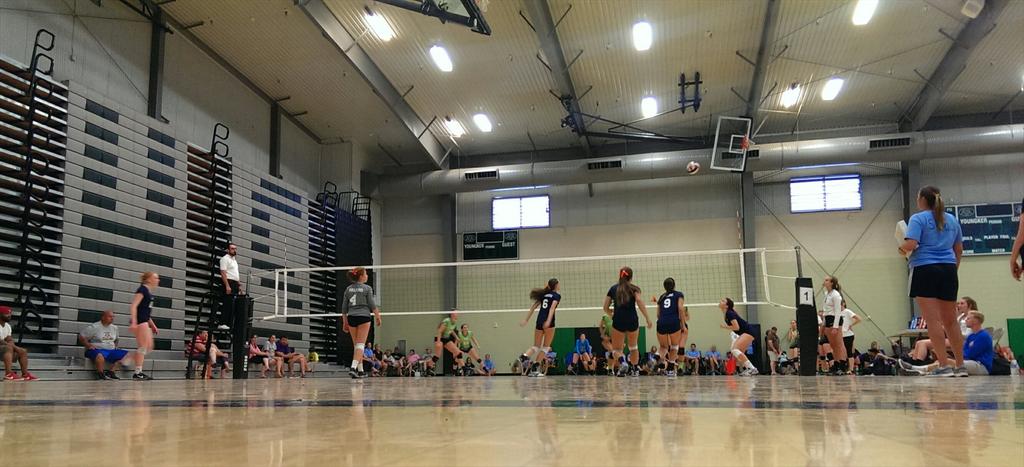MarcBeasley's tweet image. .@EVJVolleyball 14N1 def. Sparks VBC, 25-23.  #FirstSet