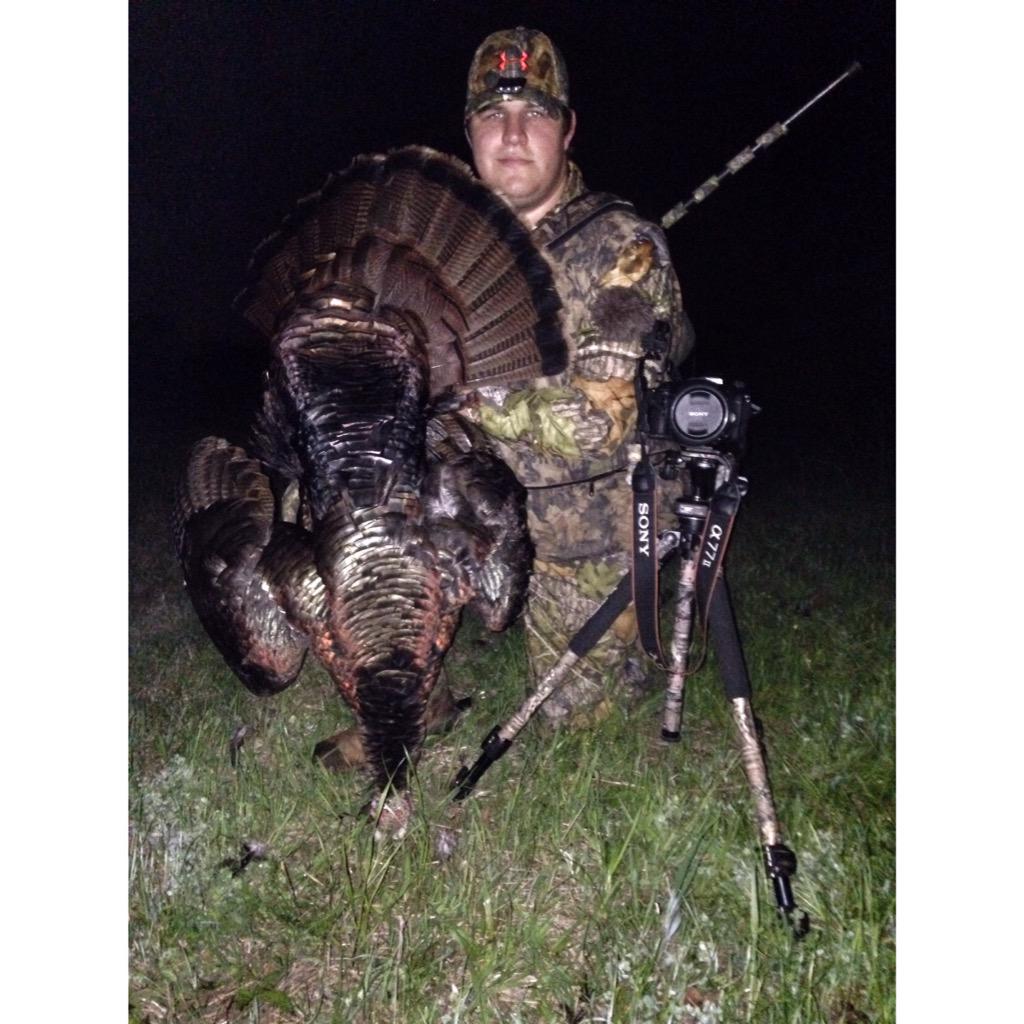 DeepSouthHuntin's tweet photo. Morgan Pugh with an exciting day in the turkey woods http://t.co/o8X95CvkoT