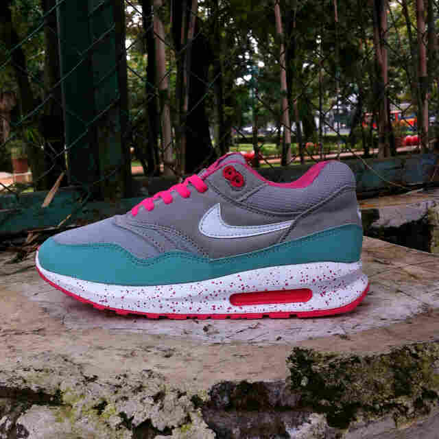 kenzopard's tweet image. Nike LUNAR1 size 37-40 harga 225.000 . Order? Check bio 👌👌