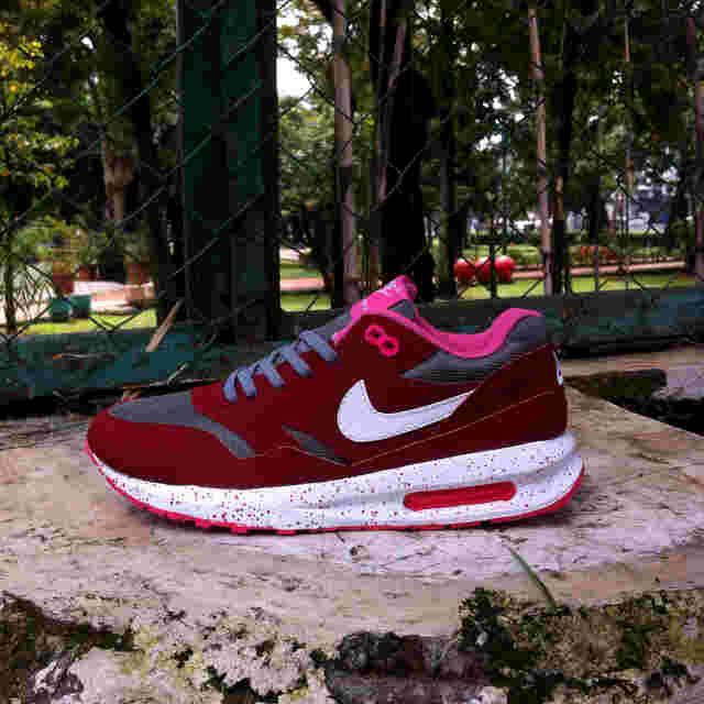kenzopard's tweet image. Nike LUNAR1 size 37-40 harga 225.000 . Order? Check bio 👌👌