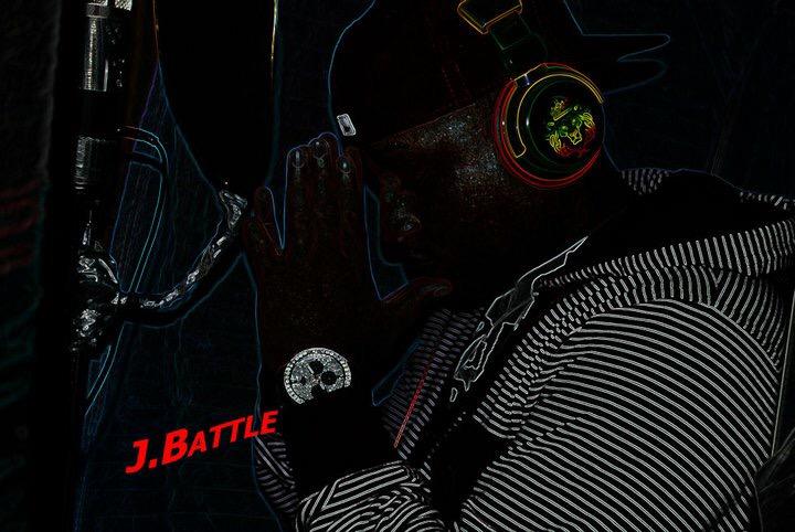 Jimmy_Battle's tweet photo. #Jbattle #Ghostwriter #Rappers #Singers #Dancers #Models let me write your first or next hit 🔥🔥🔥🔥 http://t.co/4msdP7h1Rj