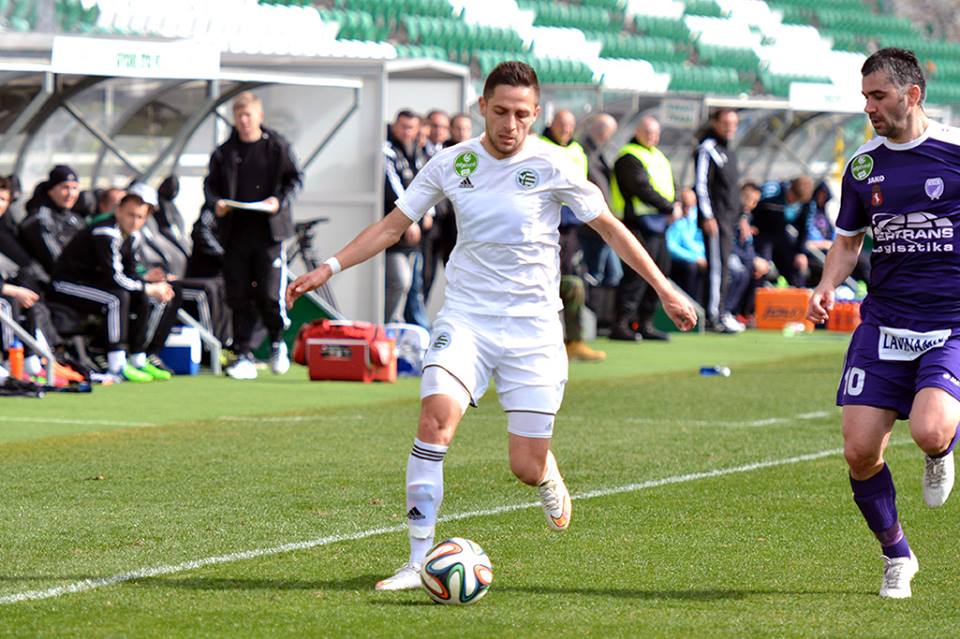 Brdarovski controls the ball