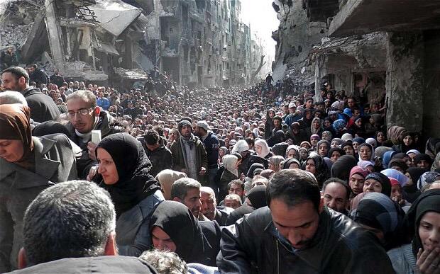 drkerem's tweet photo. Biz Filistin #YarmoukCamp diyoruz siz çifte sürgün, katliam, açlık, sefalet, duyarsızlık diye okuyun http://t.co/xQVlUXAL2B