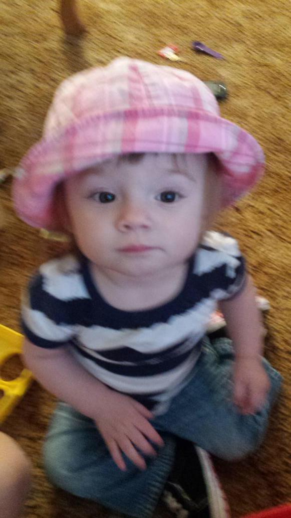 AnnaGeovani's tweet photo. Babysitting this crazy girl #littlecousin http://t.co/svujMH5k4F