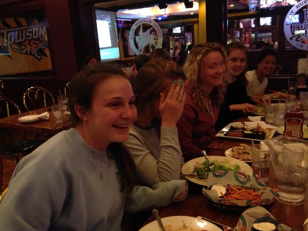 U19ScotLax's tweet photo. Enjoying the local food @BillBatemansTU #bantermore http://t.co/wWWjoqRQKc