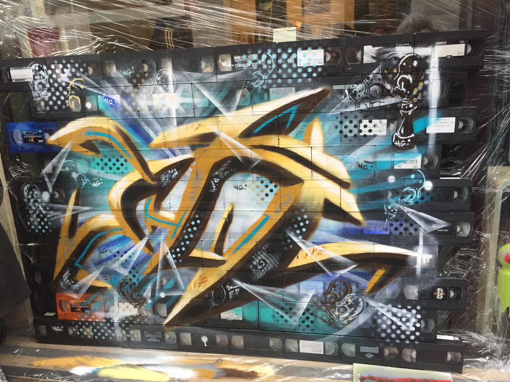 NuncP's tweet photo. Expo de l'artiste vandale Mg la Bomba galerie Nunc - en ce moment, jusqu'au 25 avril ! @RoyalTalens @Telerama http://t.co/ok819pA9no