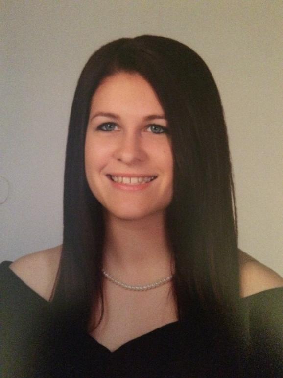 MrsDSwan's tweet photo. Carly's beautiful sorority picture. http://t.co/VQTOhFScJK