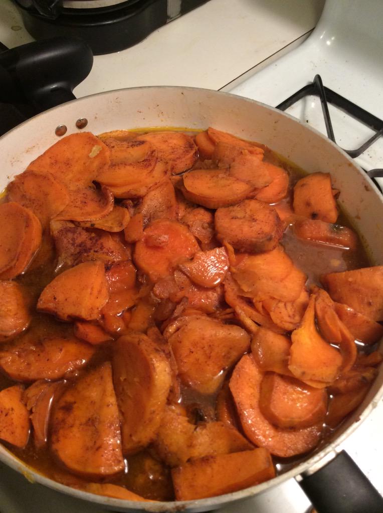itsbjessup's tweet image. About these sweet potatoes though #glistening by @WrkoutWithJells #EasterDinner #mightnotmakeit
