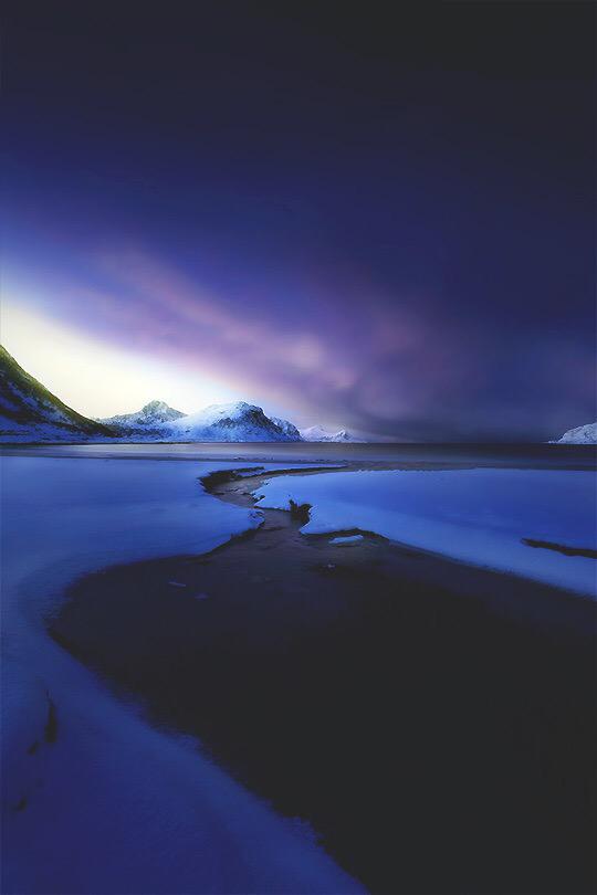 BEAUTIFULLlFE's tweet photo. First Light http://t.co/FAY3meRcpJ