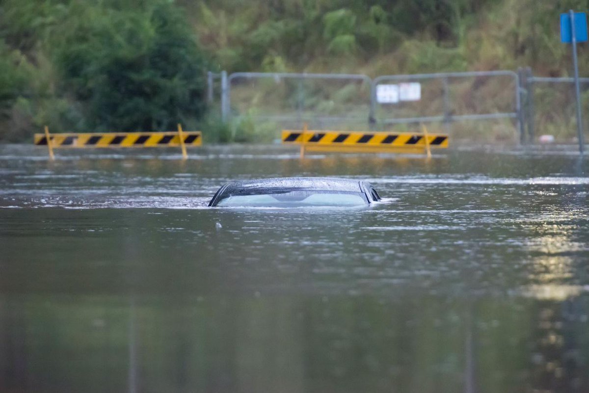 Flooding this morning at Burn Road, Ourimbah. sharetosurvive OpTortoise