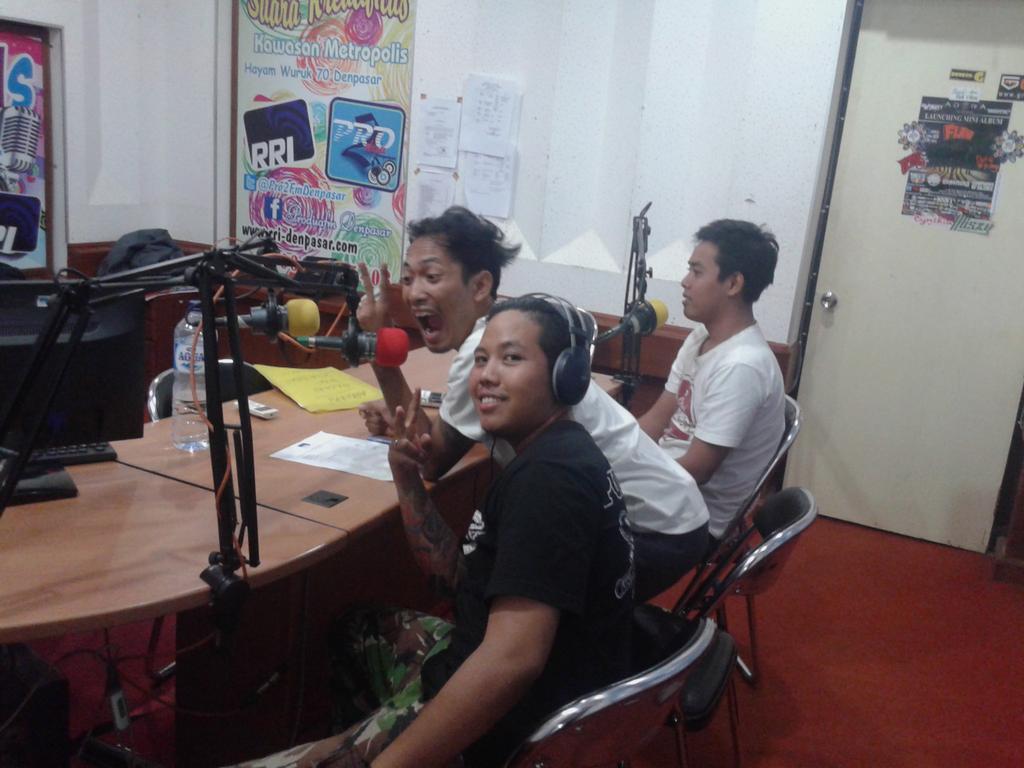 Wawancara <a href="/EN69UNG/">EN69UNG</a> d @Pro2FmDenpasar