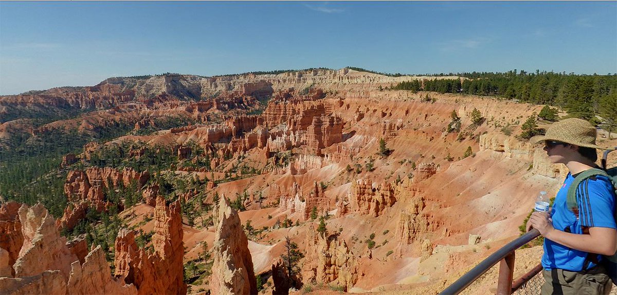 A 360 virtual hike through Bryce Canyon. round.me/tour/5257/view/