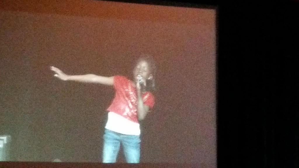 OTARTS1's tweet photo. 4th Grader Nyla Parker did an excellent job representing The Oak at Bay Education Foundation--Arts Alive. http://t.co/jMKWgyWdin