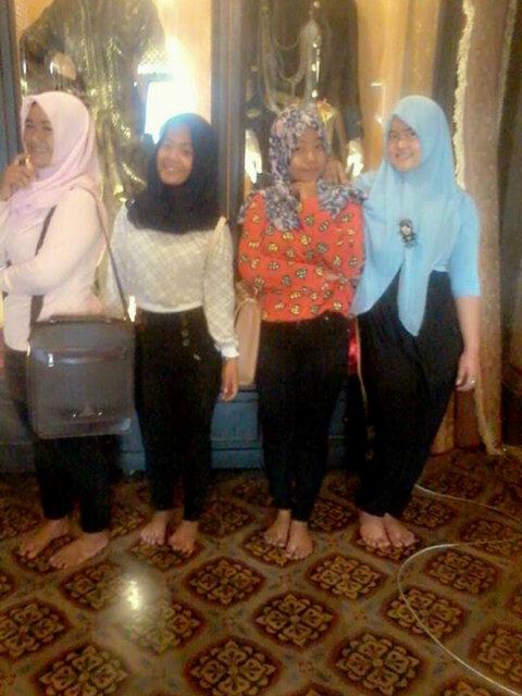 dhina_yipi's tweet photo. Kebersamaan {} http://t.co/U6UqkYP08G