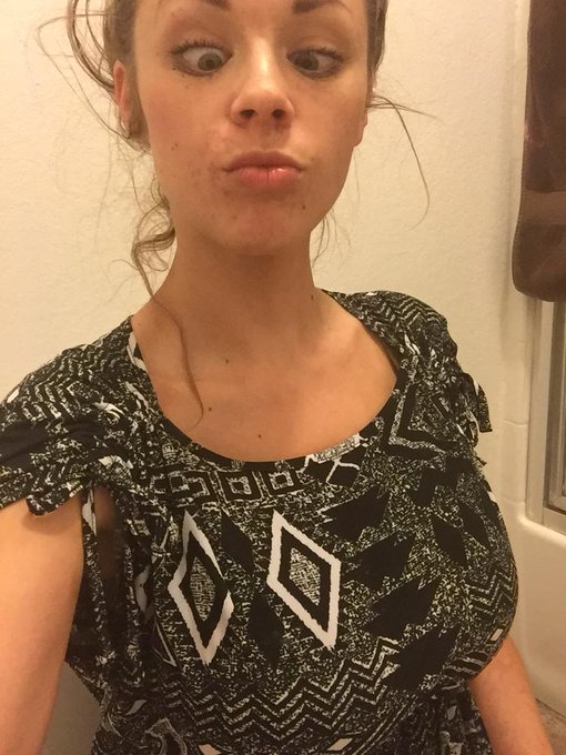 Watch Katie Kox's leaked NSFW photo on TwXstars