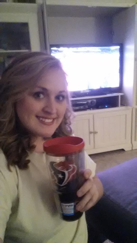 Woopoo123's tweet photo. Go Wisconsin!  Final four! With my man's team! Go Texans! @JJWatt http://t.co/3aTdikqDtm