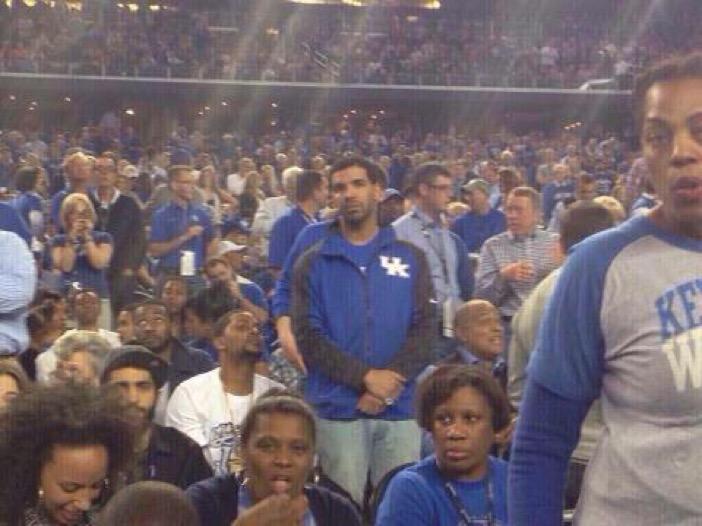 TheRaceDraft's tweet photo. #KentuckysLockerRoomPlaylist Just Hold On We're Going Home. http://t.co/toXKFI8D7x