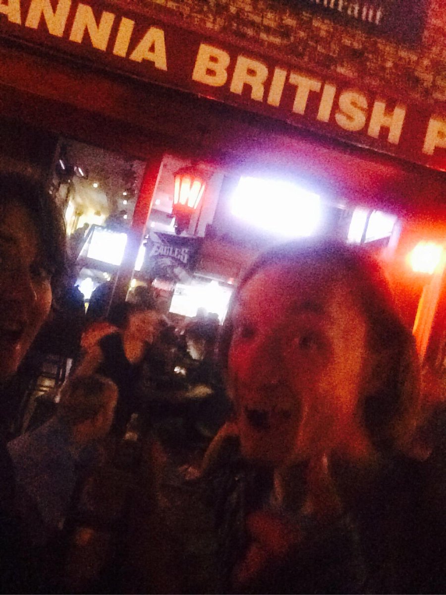 Thenightlycrew's tweet photo. From The Britannia Pub via @BARTRENDr: Running into Britannia for a quick pint! #beer #saturdaynightsalright http://t.co/kwq0Uu9Ifp