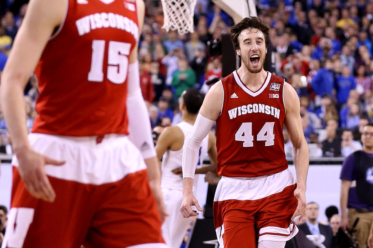 SportsCenter's tweet photo. What a night for Frank Kaminsky:
• Scores 20 Pts &amp; 11 Reb
• Advances to national title
• Celebrates 22nd birthday http://t.co/X0MlZnY0a0