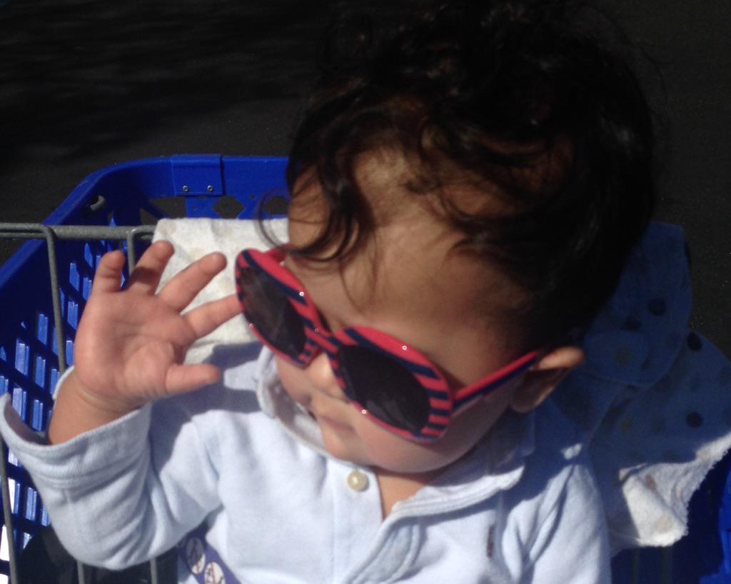 blippyG's tweet photo. #ThugLife http://t.co/aOeviRv7Ow
