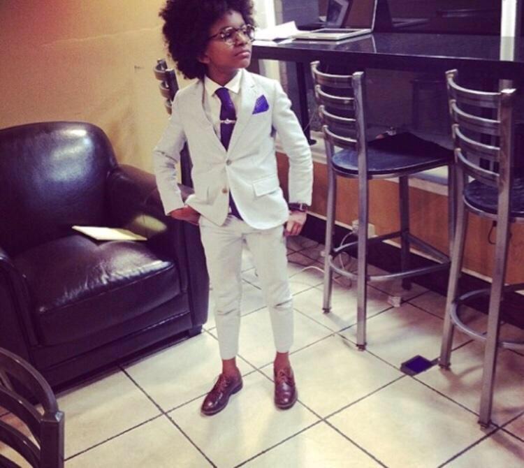 MenStyIe's tweet photo. Little man looks fresh 💯👌 http://t.co/TOnBQJDMfB