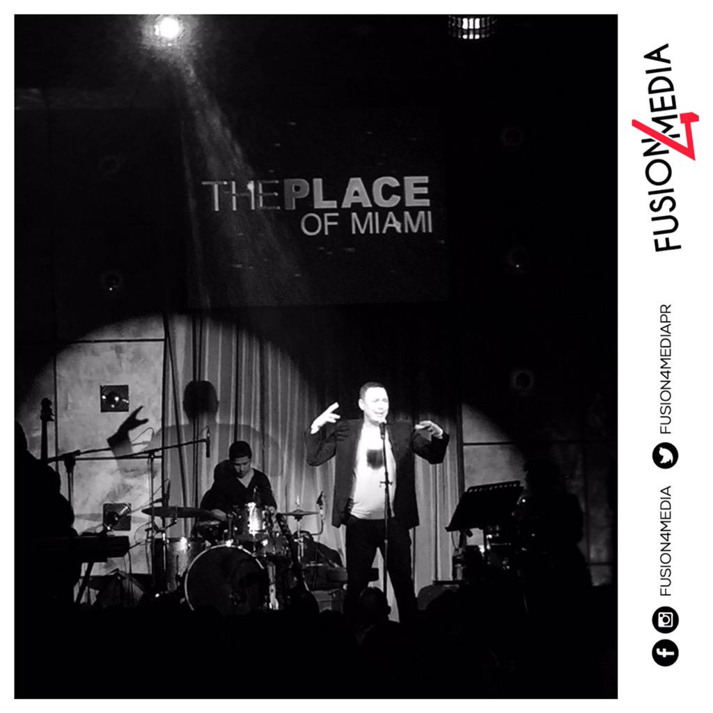 fusion4mediapr's tweet photo. Disfrutando de @Alexisvaldes en @placeof #TheplaceofMiami @LaMarleneMaseda @ClaudiaValdes21 #AlySanchez @VladyGomez http://t.co/xPLTXS8DrE