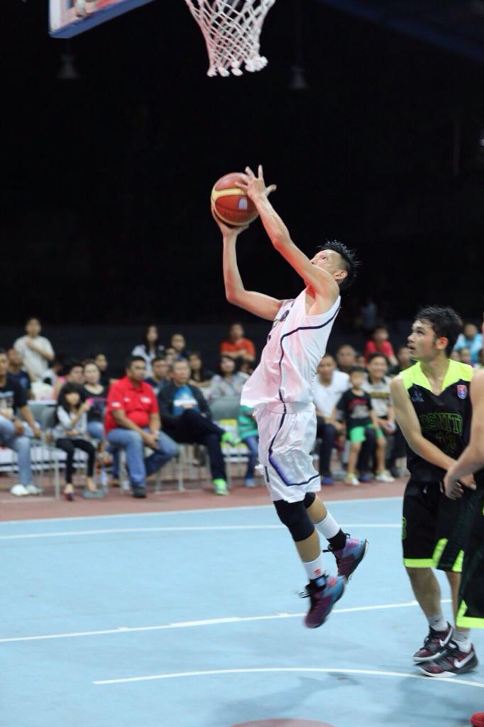 r_Josh's tweet photo. #benzarcup2015 http://t.co/VN522GDsDB