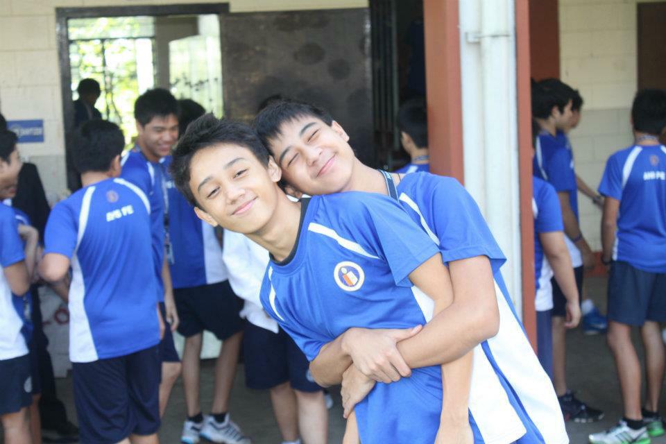 jaydulatre's tweet photo. Happy birthday dingbads @COBYllionaire !! Miss na kita solid 😘 #nohomo #jokelangmeronkonti #tripm http://t.co/xEp3I8VGep