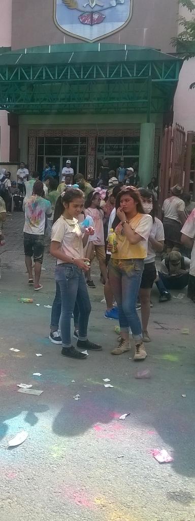 KomunitasTrk's tweet photo. Color Run http://t.co/XLqVS2h89D