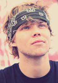 McHale (@krazkandylover) on Twitter photo 