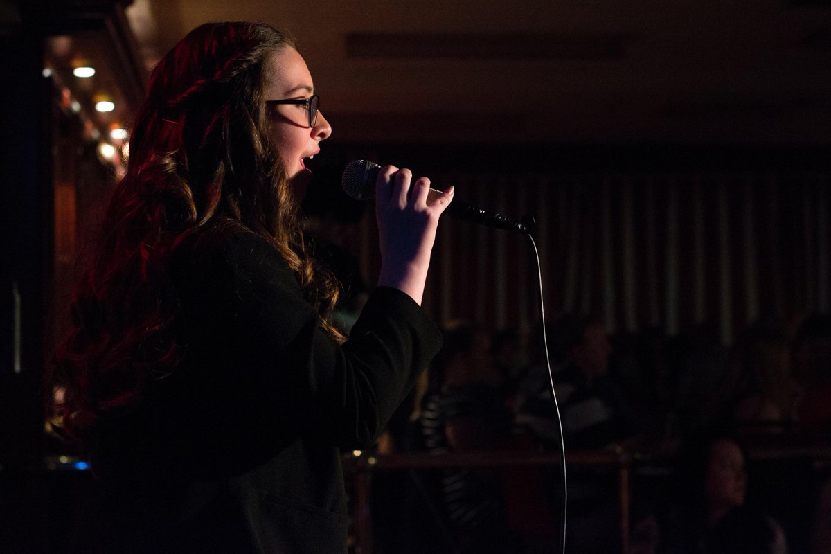 dai_allen_photo's tweet photo. Half way through editing over 100 photos from the #PhotoAble Variety Show hosted by @PhotoJ_Lorna #PhotoJstudent http://t.co/XFM98TRgE3