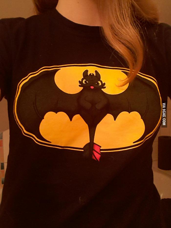 carlosx36095's tweet image. #Thoothless #Batman