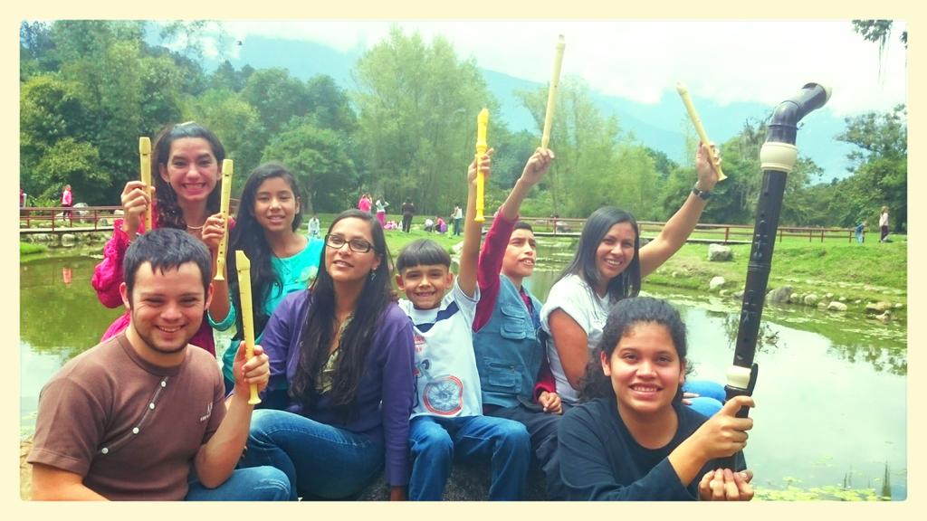 orlduque's tweet photo. ProgramaEducacionEspecialMerida #ecomusicaEE jardínbotanicomerida hoy @elsistema @MendezLeo06 @MarinesLV http://t.co/v7f0aG6Kt7