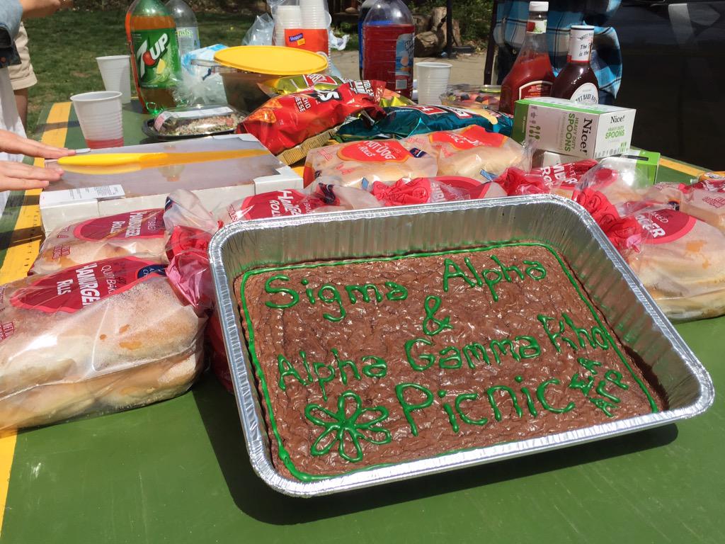 AGR_UofD's tweet photo. BBQ with @SigmaAlphaatUD with the best food and people around! http://t.co/cIBiugoiq1