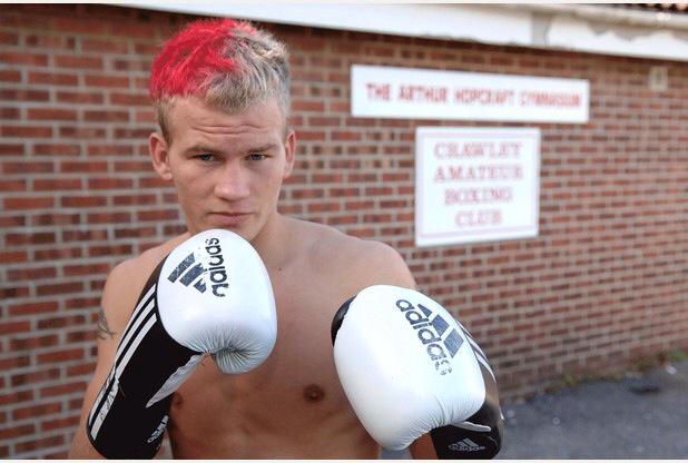 undilutedpoison's tweet photo. ESB piece on the Bieber fight! http://t.co/4HTA1mMdmj Forcing the issue 4 ya mate! @rockinrobinbox6 @eastsideboxing http://t.co/mu2D0luMXa