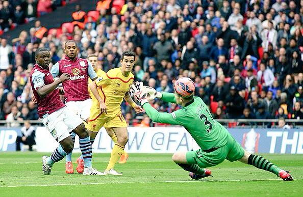FPhotoed's tweet image. Aston Villa 2-1 Liverpool // #FACup
