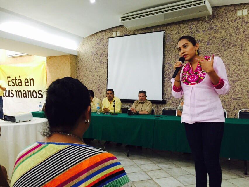 Yes_Nolasco's tweet photo. Hoy refrendamos nuestro compromiso en Tehuantepec con @pepetonoestefan y este 7 de junio ganaremos una vez más. http://t.co/qVMx7FFyRB