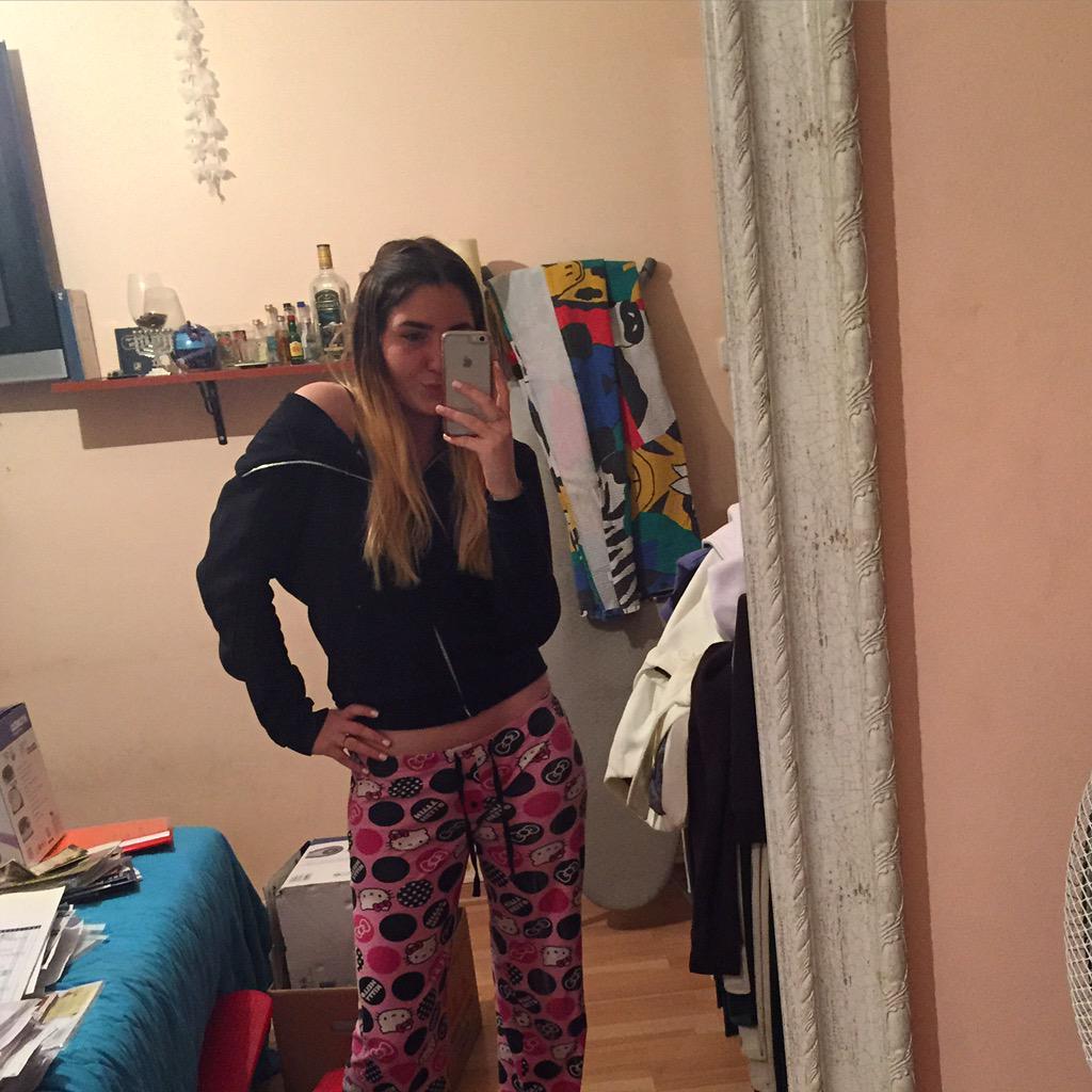 NofarEden's tweet photo. קצת לעדכן פה 😏 http://t.co/gWwaEmTb1g