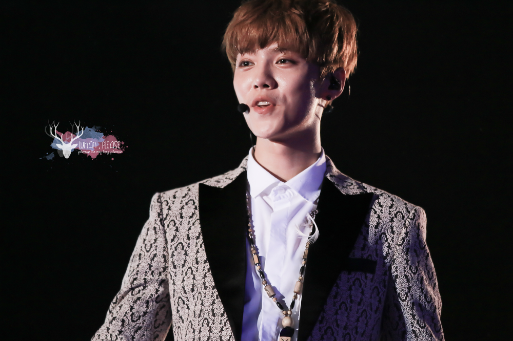 _LUHANPLEASE's tweet photo. 오늘보다 내일 더 사랑하나봐

#HappyLuhanDay http://t.co/m7NMgWdtzC
