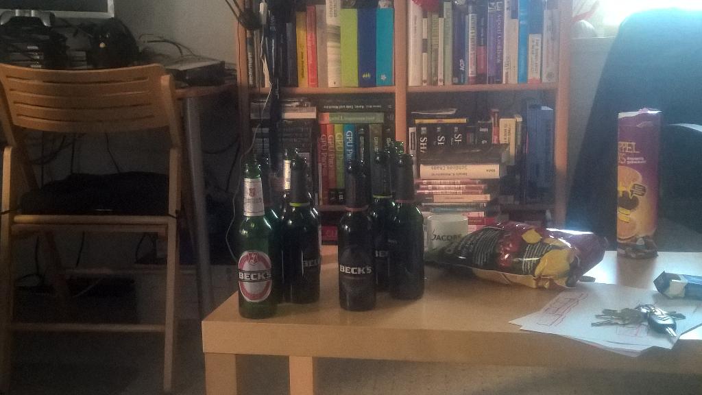 m0ppers's tweet photo. My tiles :( where are they @ScenePassivist ? #indiedev #gamedev #beerdrivendevelopment http://t.co/ldtPEUaJkk
