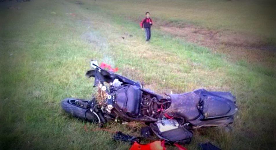 NestorOHeredia's tweet photo. #RUTASDELAMUERTE #RUTA5 #Km91 #3MUERTOS #MOTOS @danieIscioIi @albertoperezOk @VialidadBA @GonnetDigital @eldialp VER http://t.co/cgnQOPZ1Fm